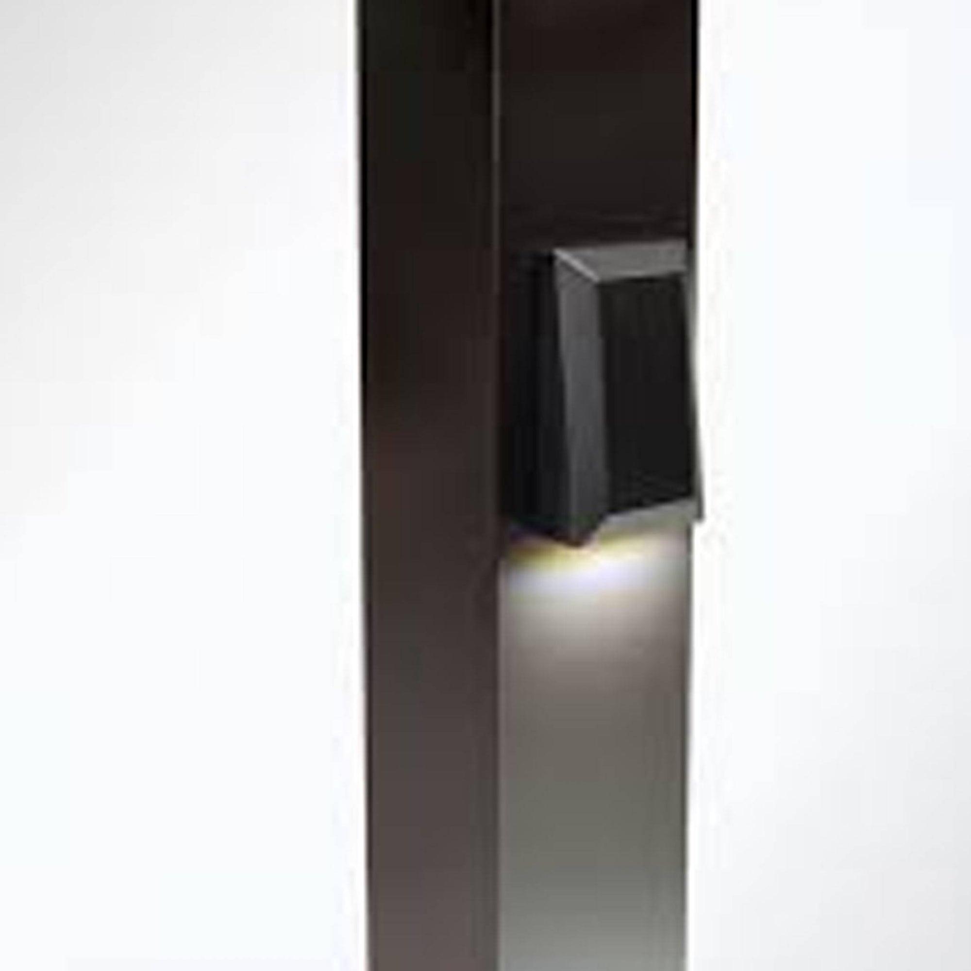 Vertical Post Light