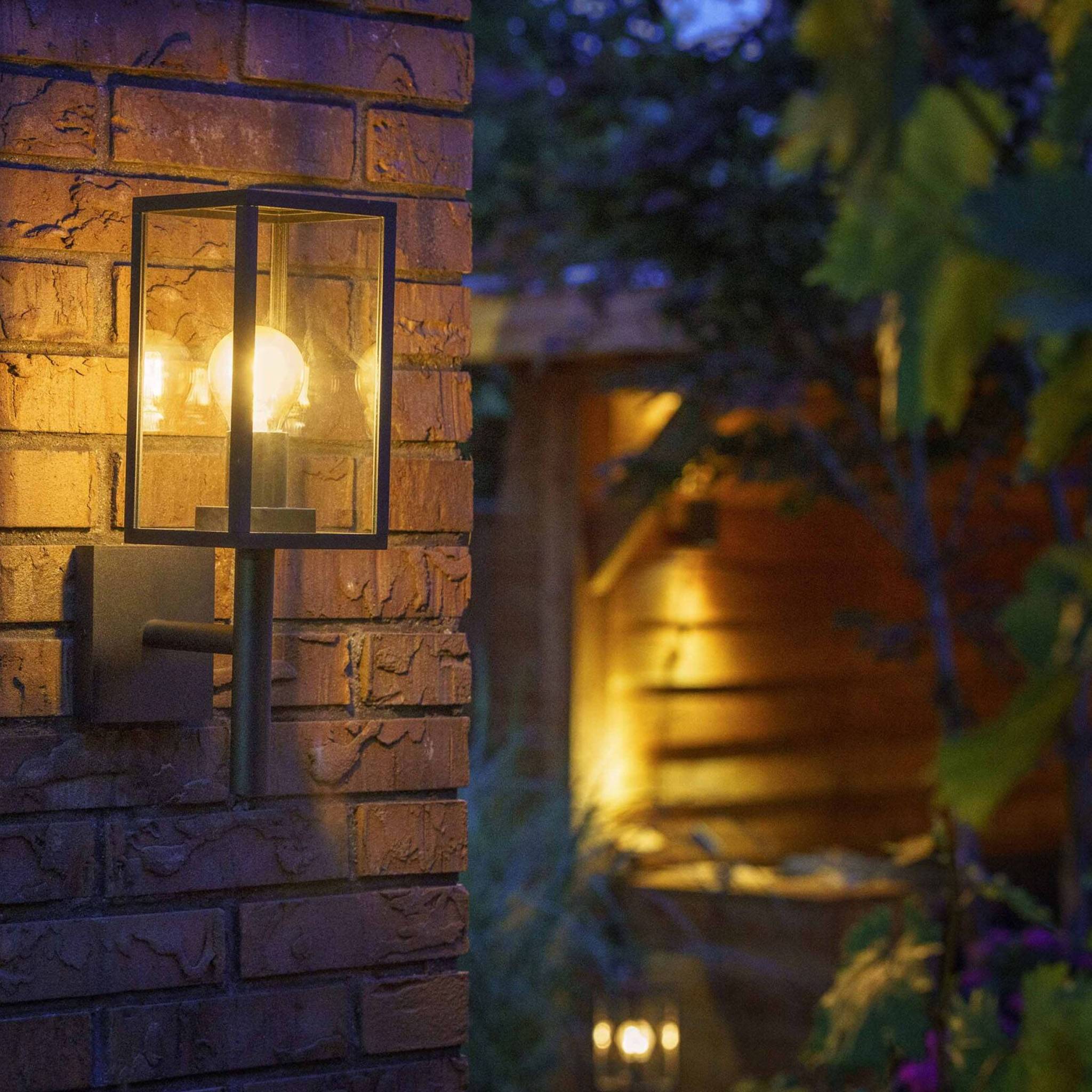 CLEARANCE Landscape & Deck Lighting