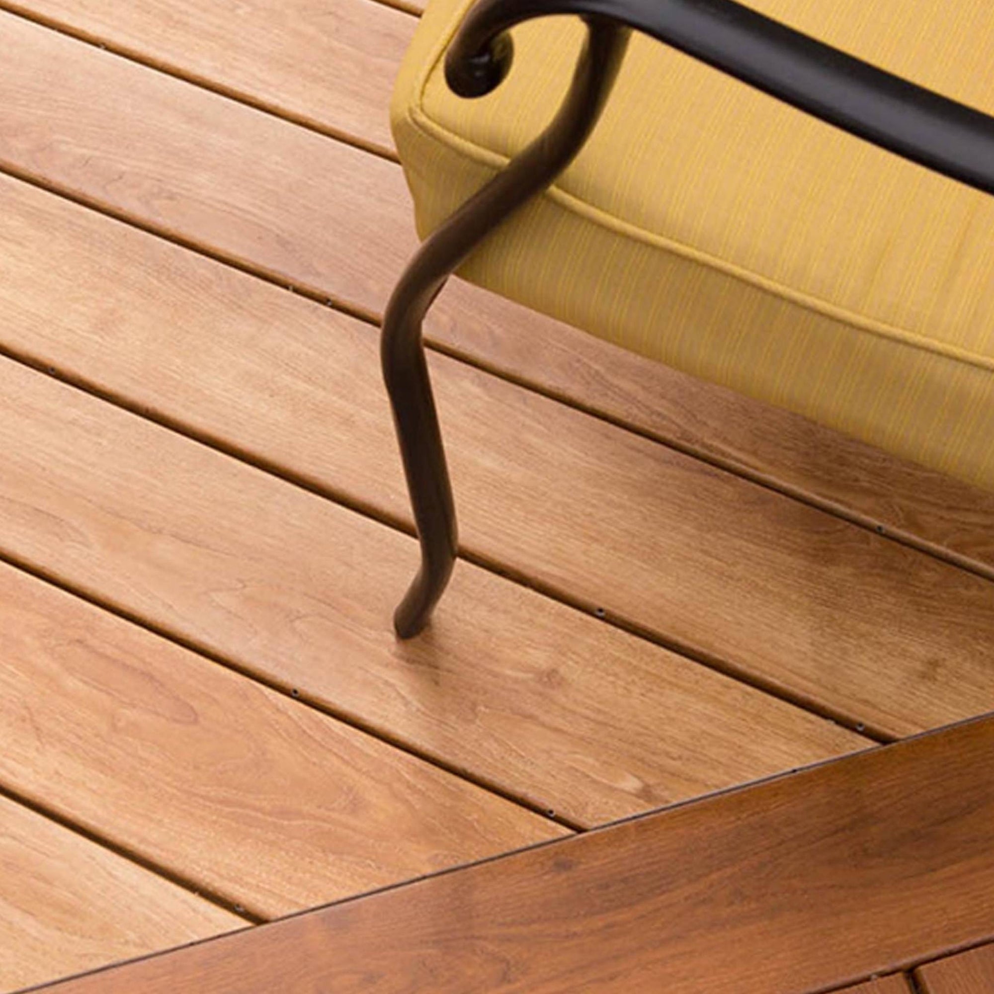 ZURI Premium Decking - Chestnut