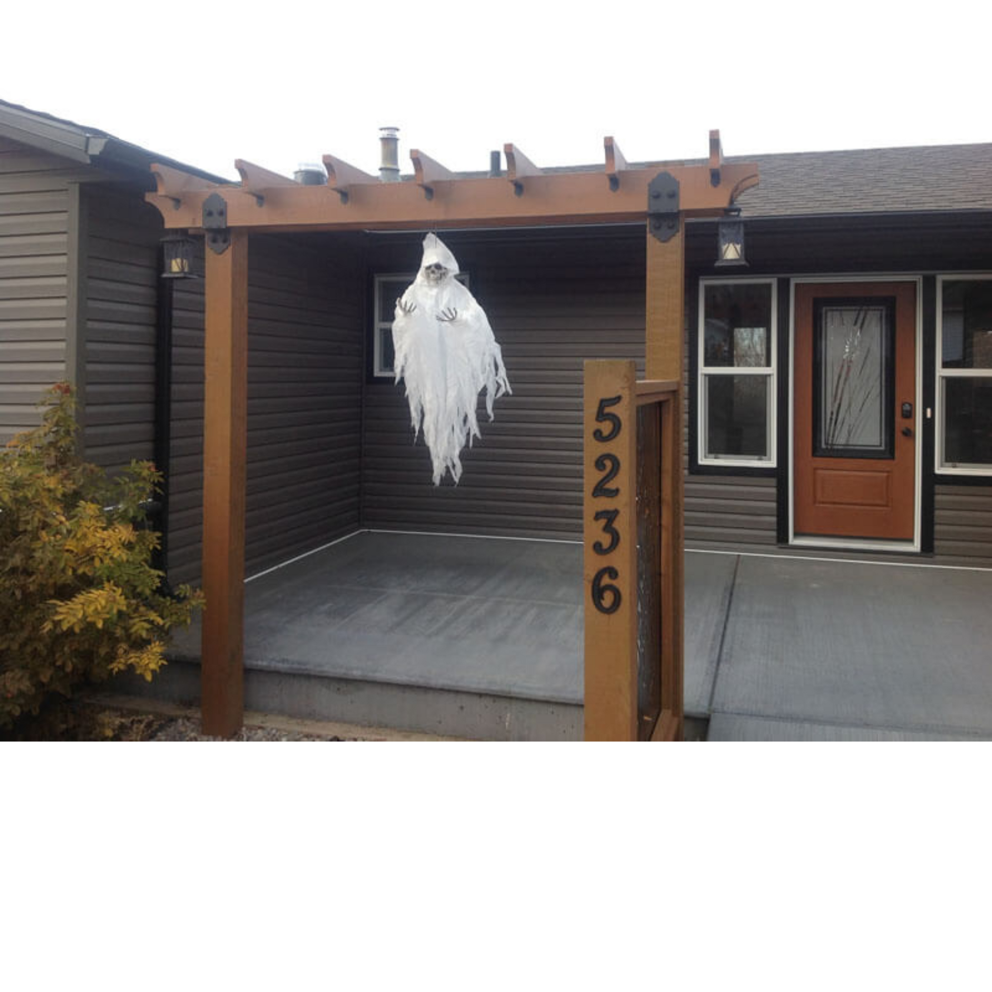OZCO Laredo Sunset decorative post to beam connector used on wood beam installation