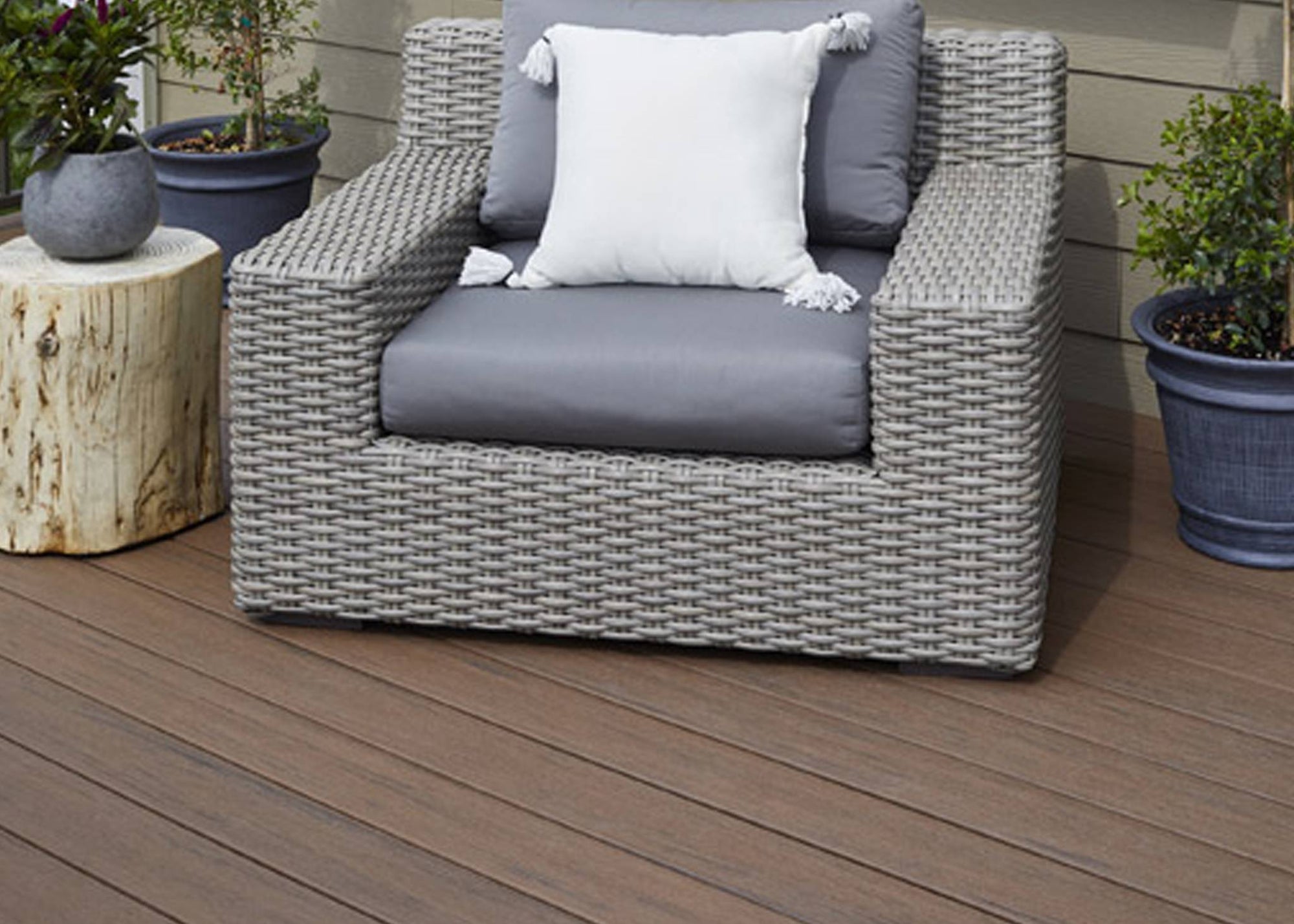 TimberTech Reserve Collection Dark Roast