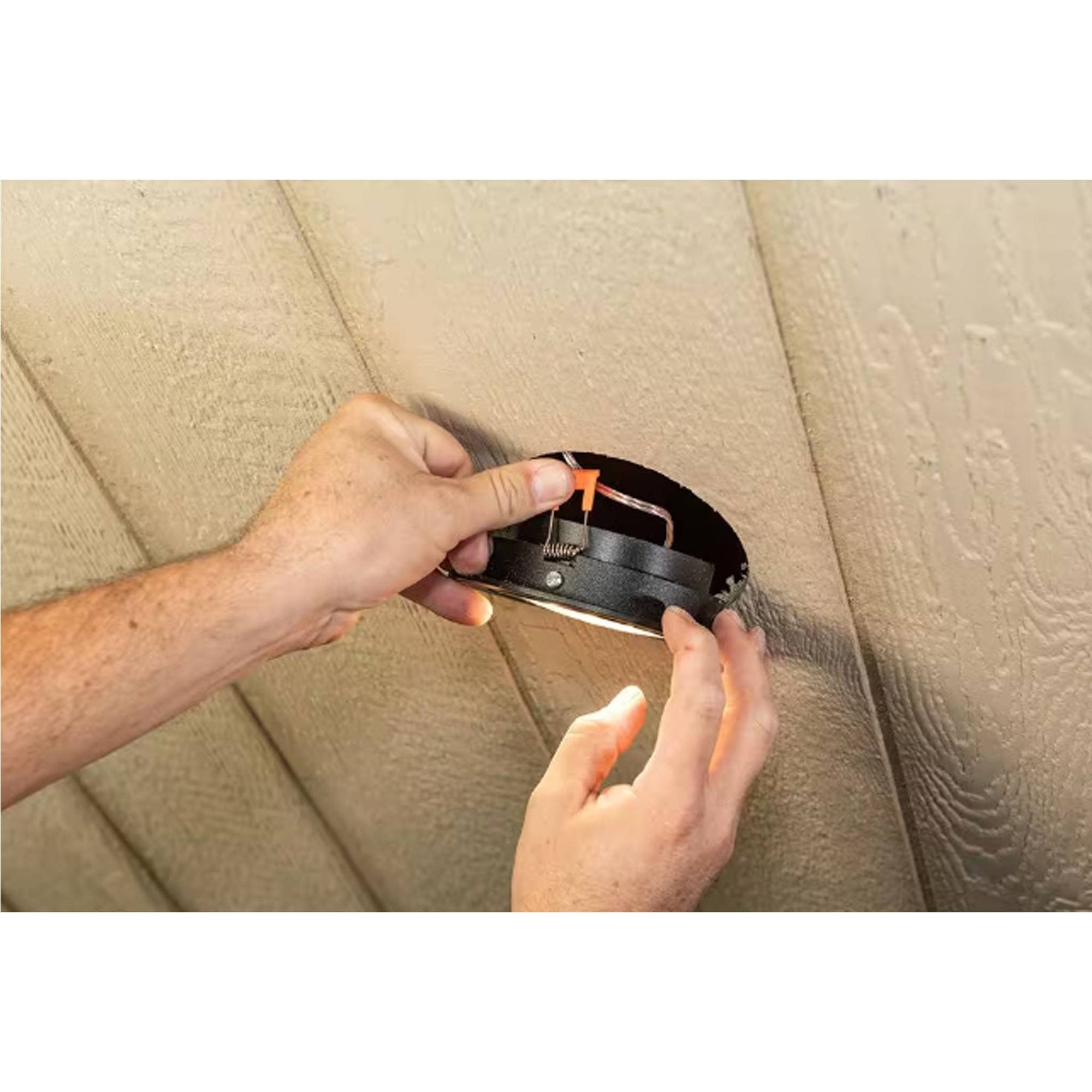 TREX RainEscape Soffit Light
