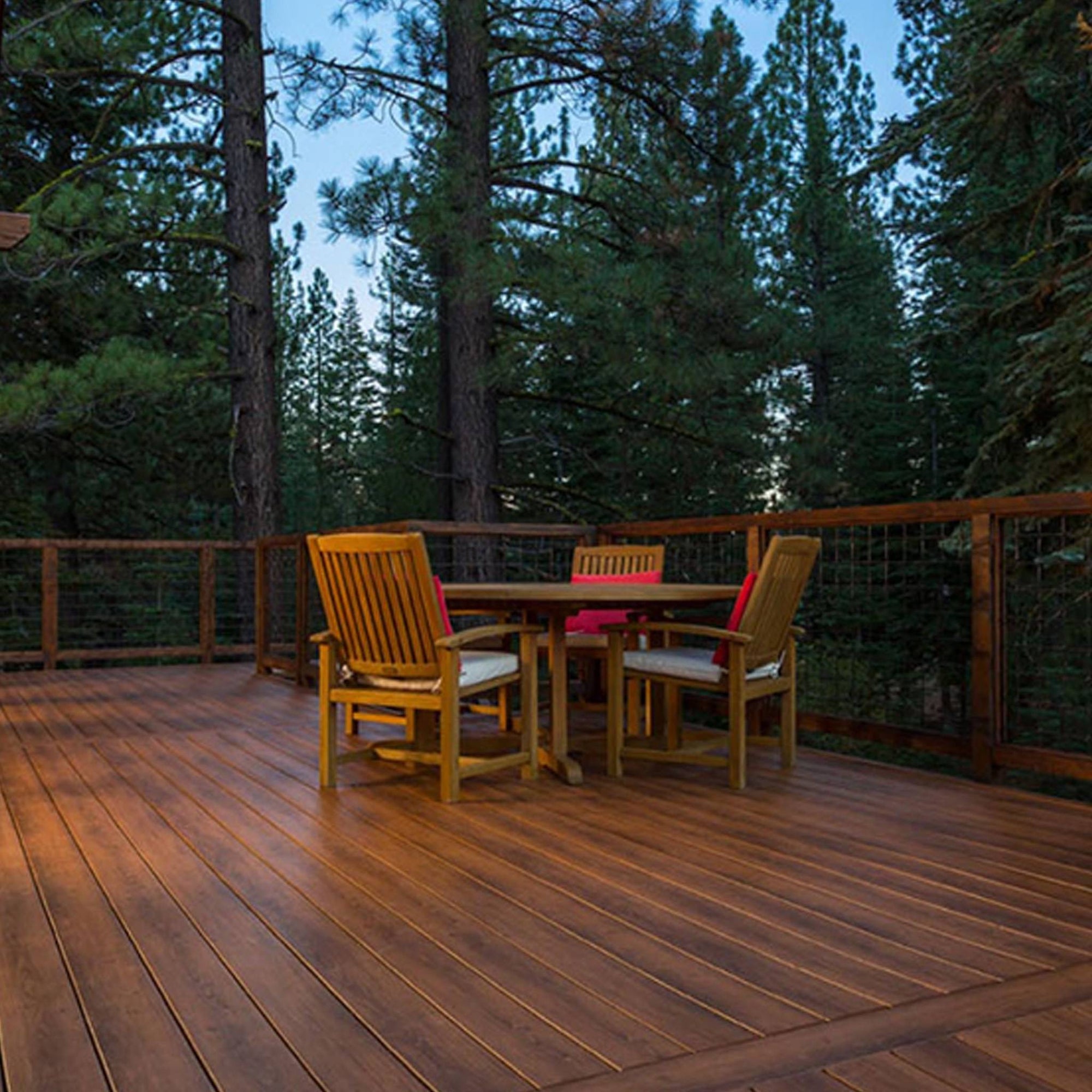 ZURI Premium Decking - Walnut