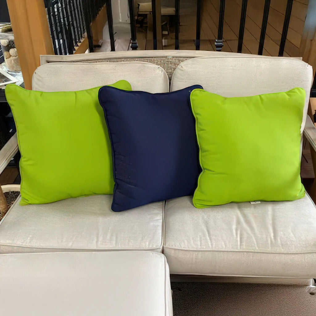 Maui Pillow Green Canvas Macaw