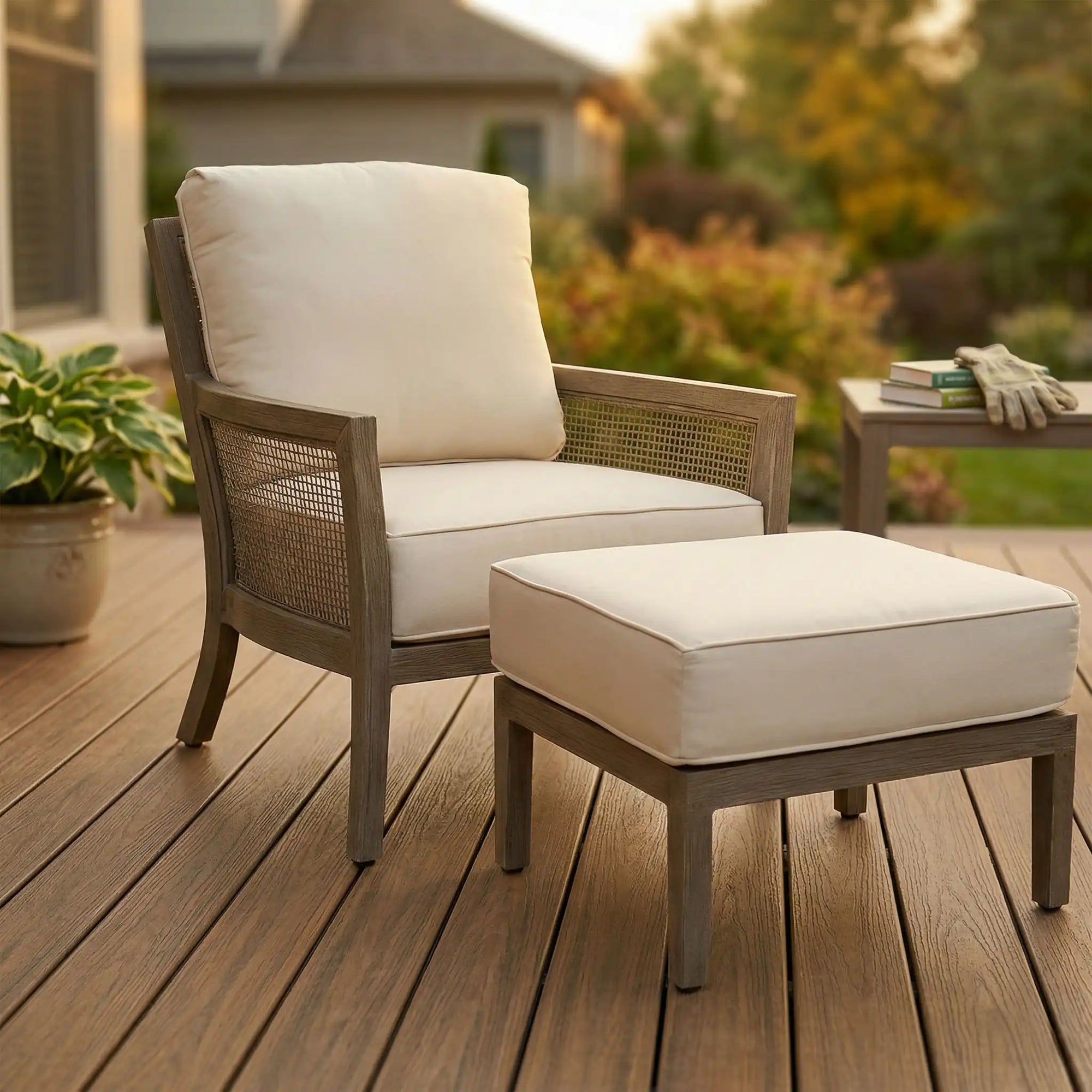 PLANK & HIDE Marin Motion Chair