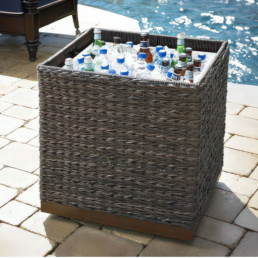 PLANK & HIDE - ST KITTS -  Medium - Chip & Dip / Ice Chest
