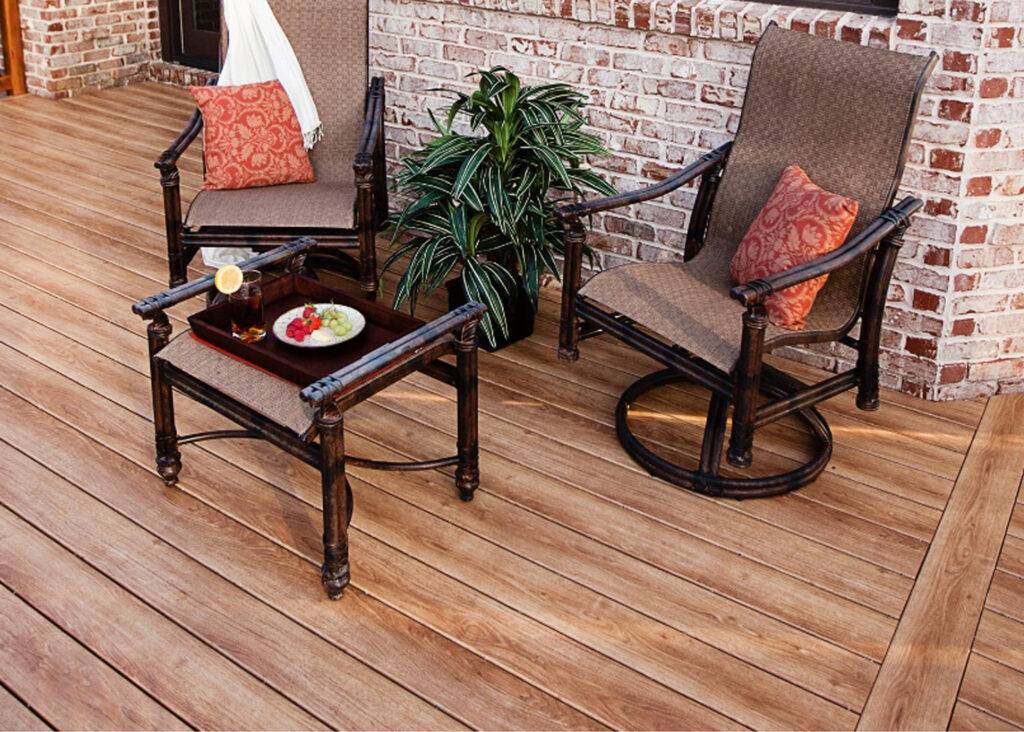 ZURI PVC Decking - Chestnut